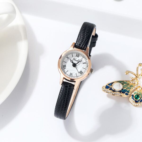 

Round Pointer Quartz Watch