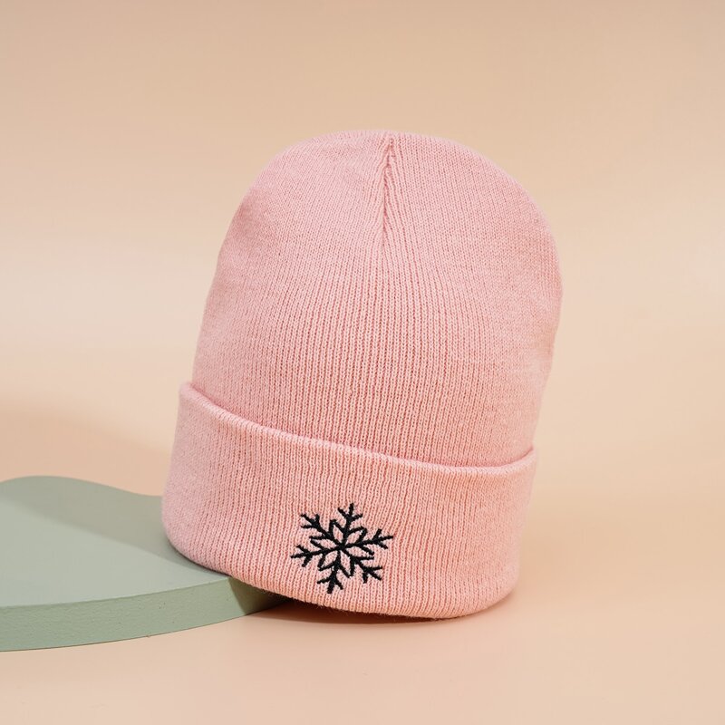 

Christmas Snowflake Pattern Knit Beanie, Pink