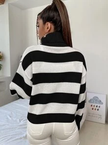 Jersey de cuello tortuga de rayas - Blanco y Negro - Ver 2