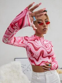SHEIN Unity Camiseta corta de cuello alto con estampado de mármol, blusas gráficas para mujeres - Multicolor - Ver 5