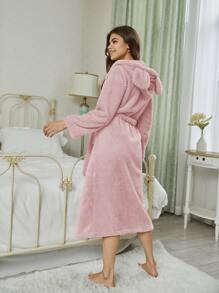 Double Pocket 3D Ear Hooded Flannel Bathrobe, Fluffy - Dusty Pink - View 2