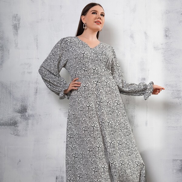 

Plus Allover Floral Print Flounce Sleeve Dress, Black and white