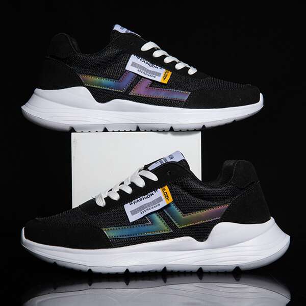 

Men Patch Decor Mesh Panel Sneakers, Black