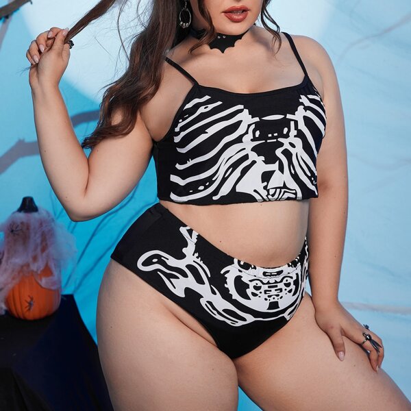 

Plus Skeleton Print Lingerie Set, Black and white