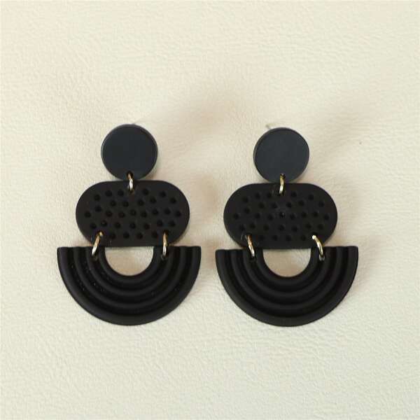 

Geometric Drop Earrings, Black