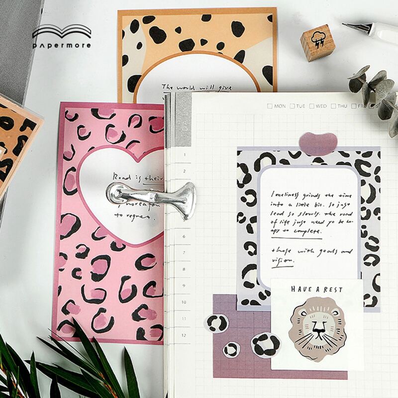 

1pc Animal Pattern Random Memo Pad, Multicolor