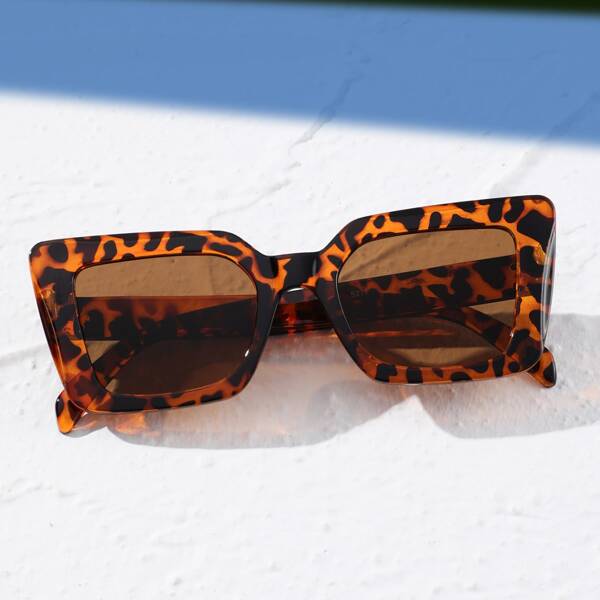 

Tortoiseshell Frame Sunglasses