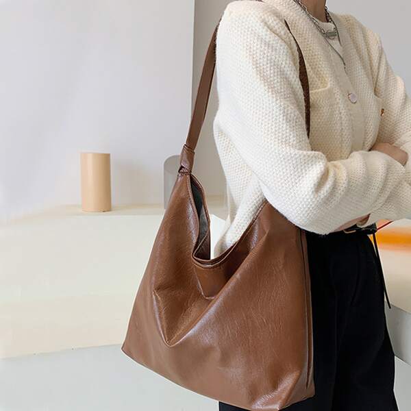 

Minimalist Large Capacity Shoulder Bag, Brown