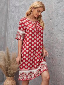 EMERY ROSE Vestido túnico con estampado floral de cuello con cordón - Rojo y blanco - Ver 3