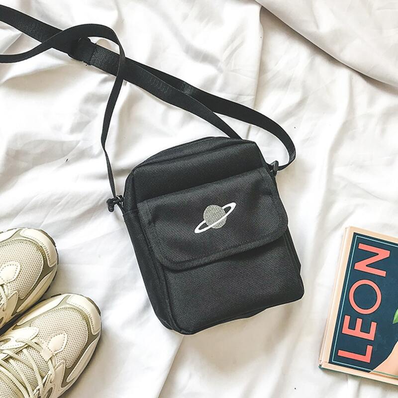 

Guys Minimalist Graphic Flap Square Bag, Black