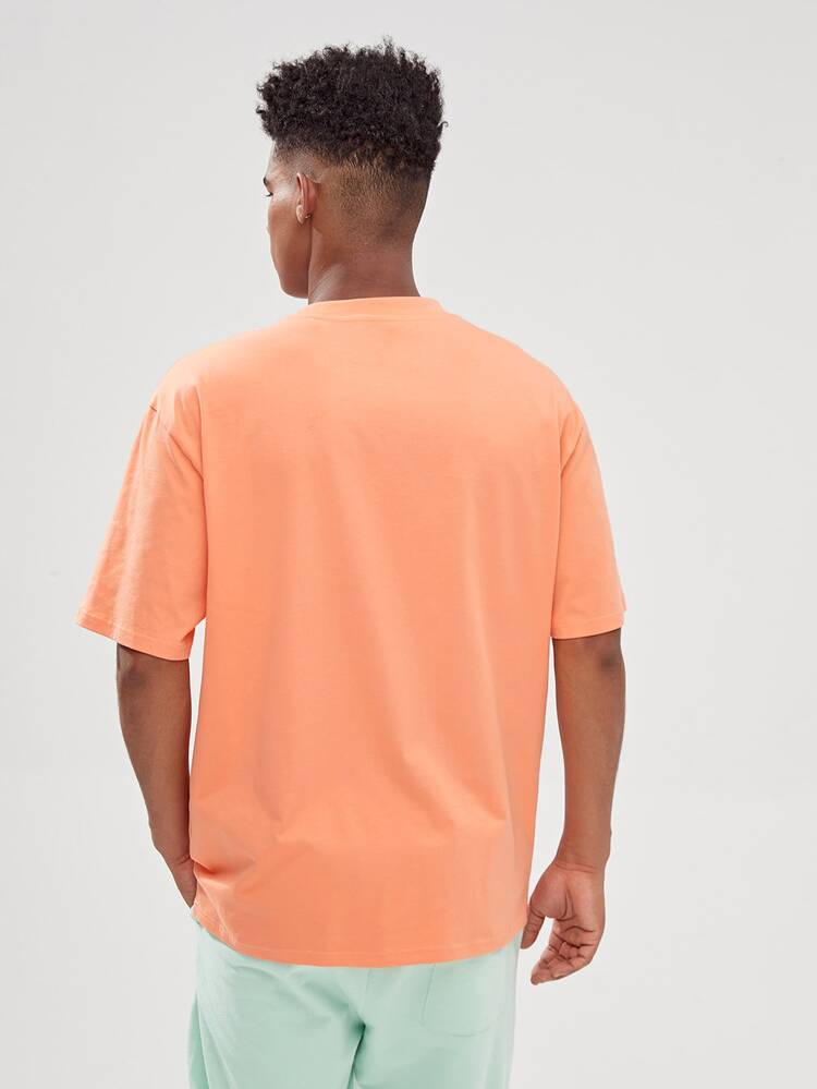 1pc Loose Fit T-Shirt With Patchwork And Drop Shoulder Detail