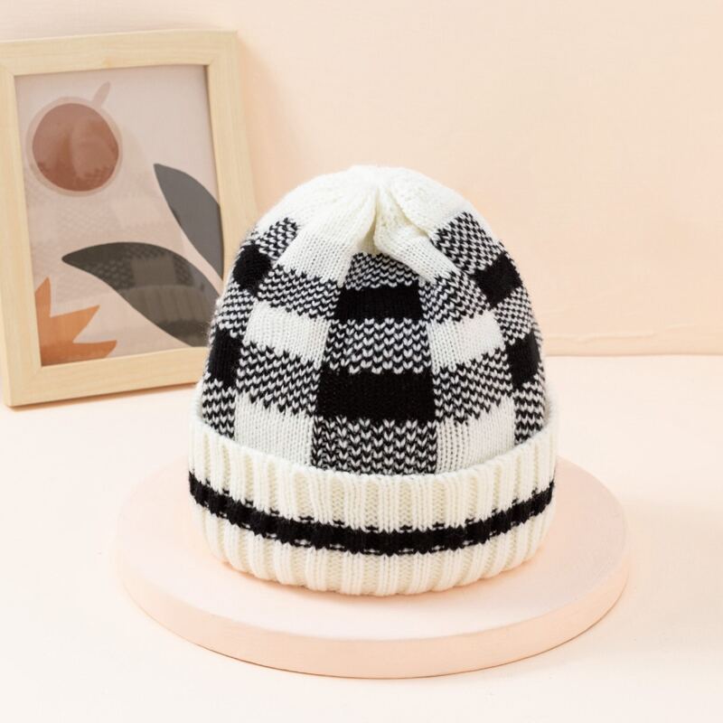 

Plaid Knit Beanie, Black and white