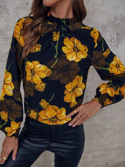 SHEIN Holidaya Blusa de cuello simulado con estampado floral, Blusas de manga larga