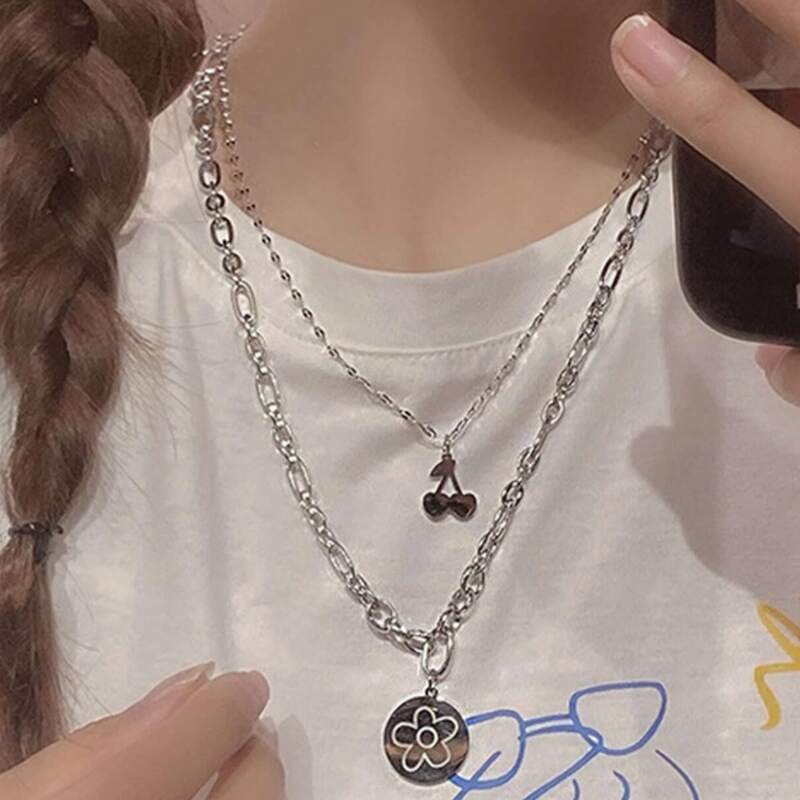 

Floral Decor Layered Chain Necklace, Silver