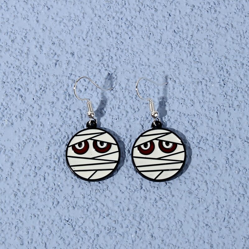 

Graphic Geo Drop Earrings, White