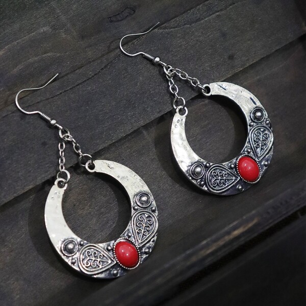 

Vintage Drop Earrings, Multicolor
