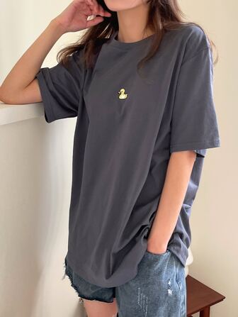 Oversized T-Shirt mit Entenstickerei und Dropschultern für den Sommer