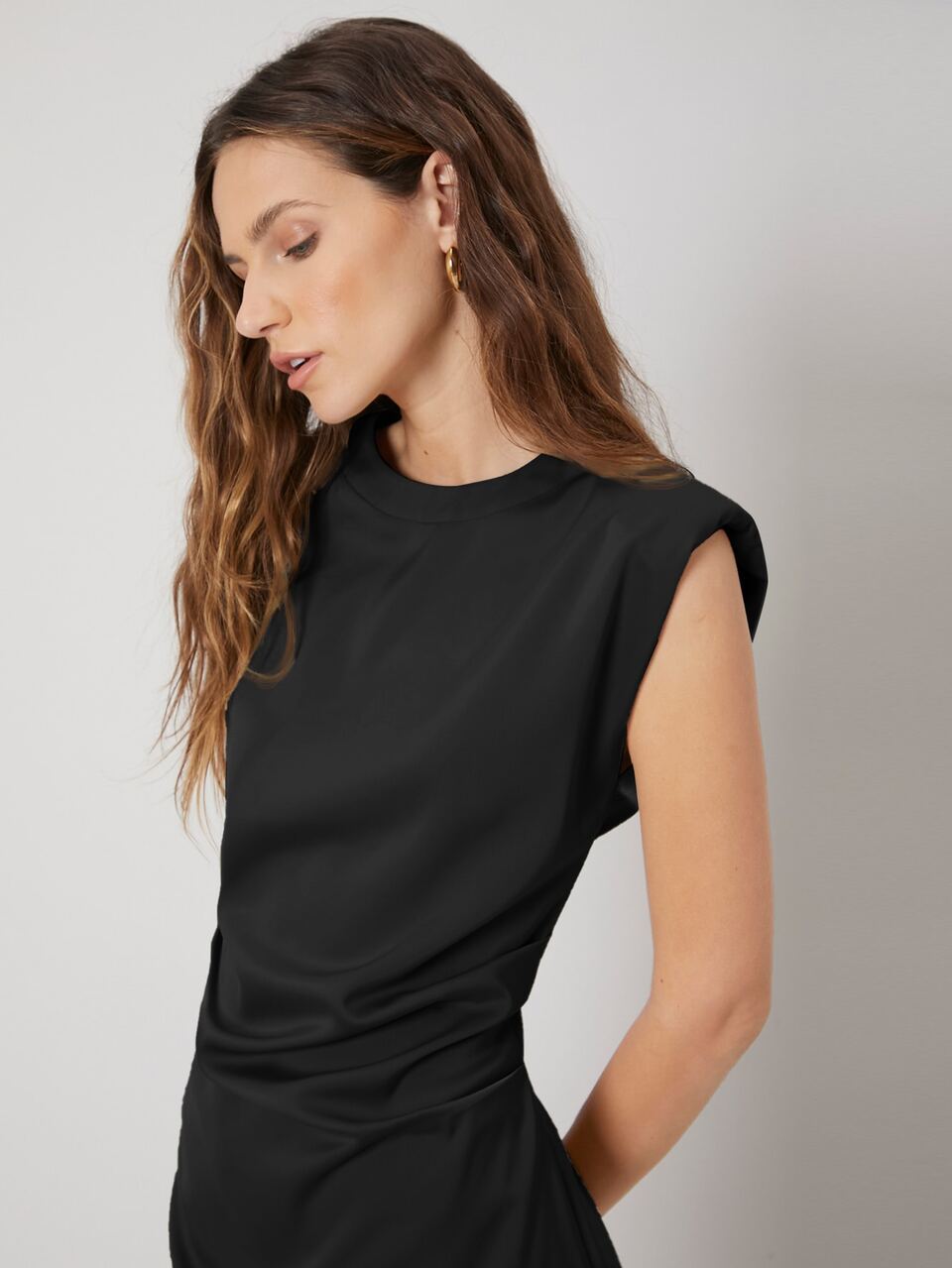 FITTED SHOULDER PAD DRESS