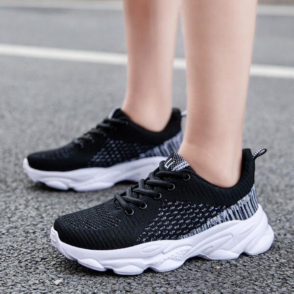 

Striped Pattern Breathable Running Shoes, Black