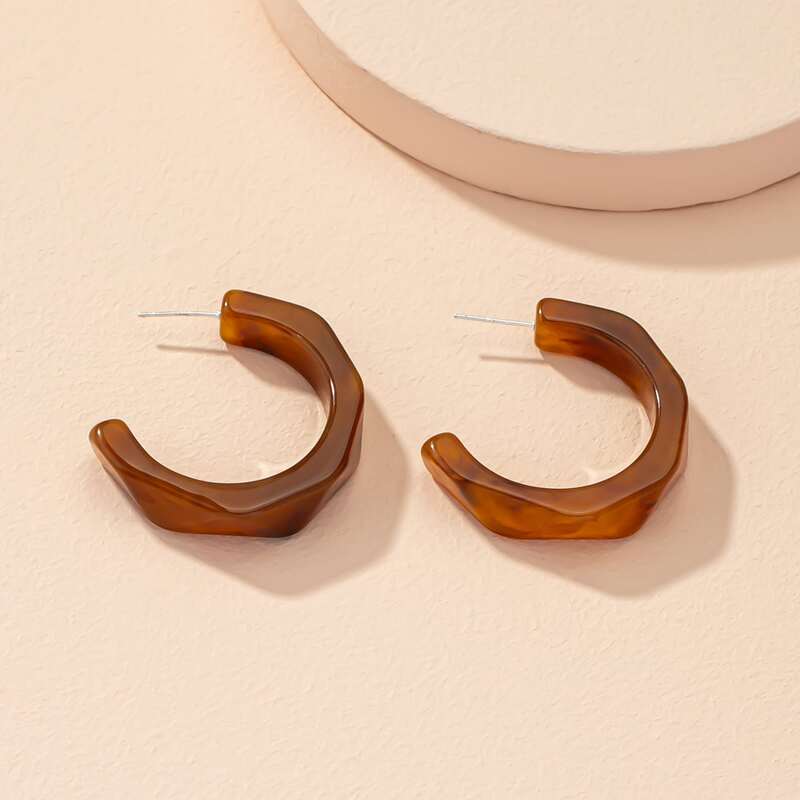 

Resin Hoop Earrings, Brown