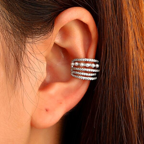 

1pc Faux Pearl Decor Ear Cuff, Silver