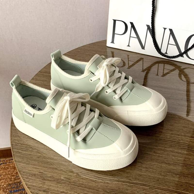 

Lace Up Front Flat Shoes, Green