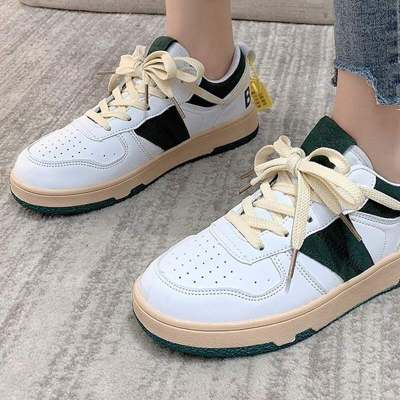 

Colorblock Lace Up Front Skate Shoes, Green