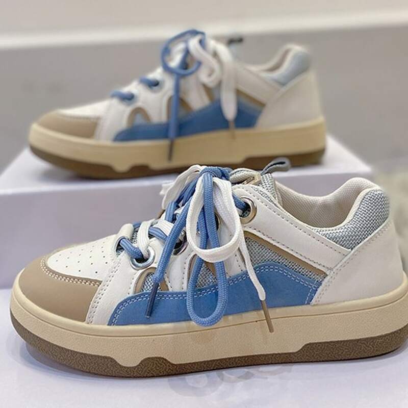 

Two Tone Lace Up Front Skate Shoes, Blue
