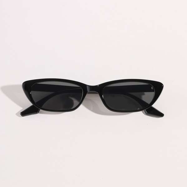 

Geometric Frame Sunglasses