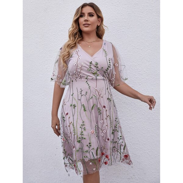 

Plus Floral Embroidery Mesh Dress, Baby pink