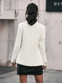 Aveloria Modichic 双排扣装饰口袋西装工作服 - 白色 - 查看 2