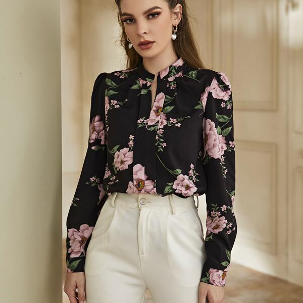 

Notched Neck Floral Print Blouse, Multicolor