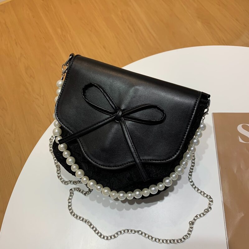 

Bow Decor Flap Shoulder Bag, Black