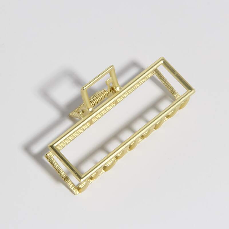

Minimalist Hair Claw, Gold