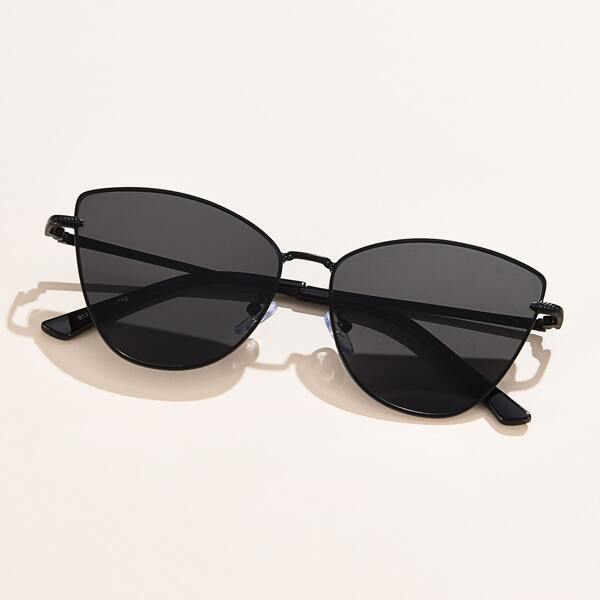 

Metal Frame Sunglasses