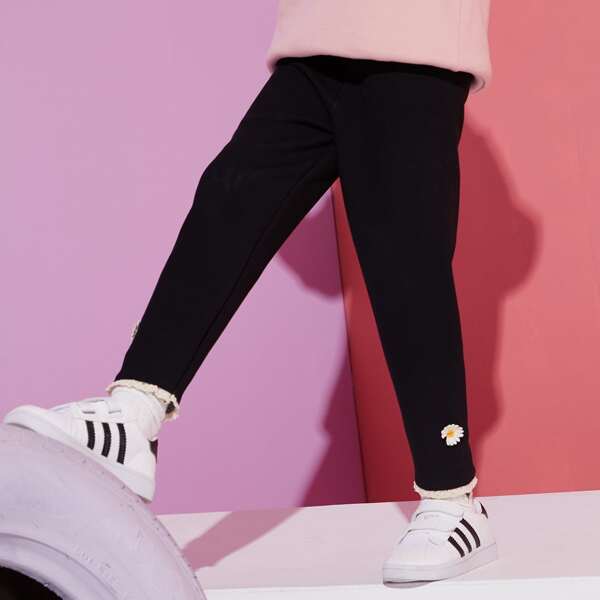 

Girls Daisy Embroidery Ribbed Knit Leggings, Black