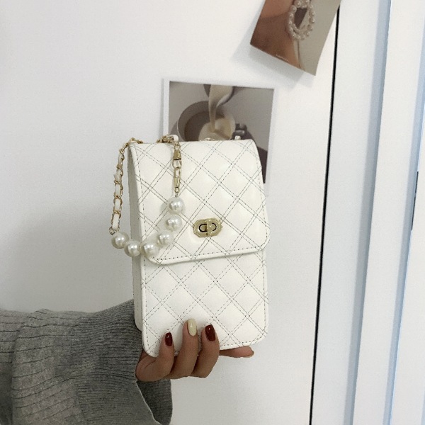 

Faux Pearl Decor Quilted Shoulder Bag, White