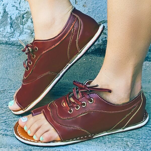 

Lace Up Decor Flat Thong Sandals, Burgundy