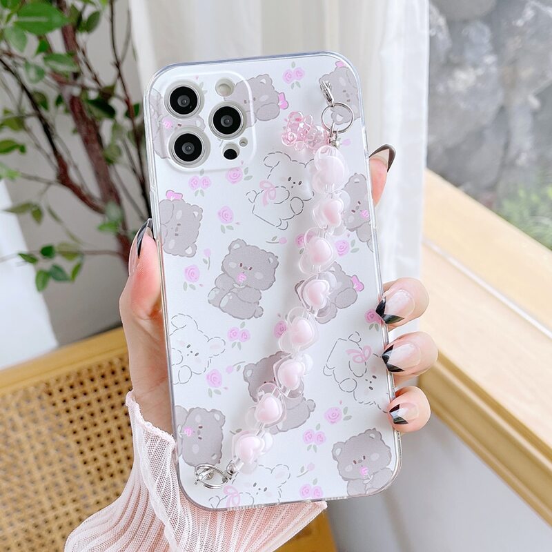 

Bear Pattern Phone Case With Heart Beaded Hand Strap, Multicolor