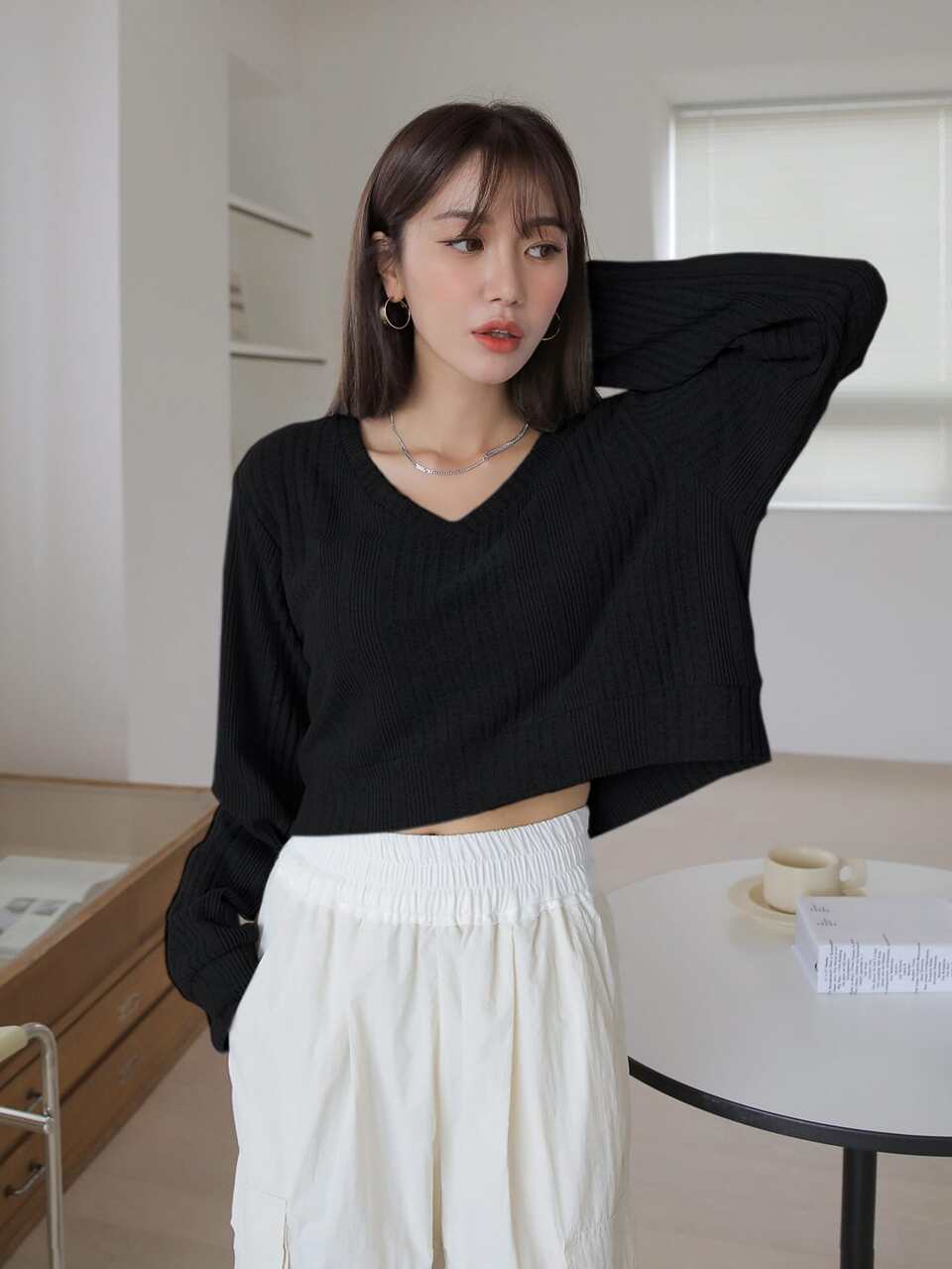 V Neck Solid Crop T-Shirt