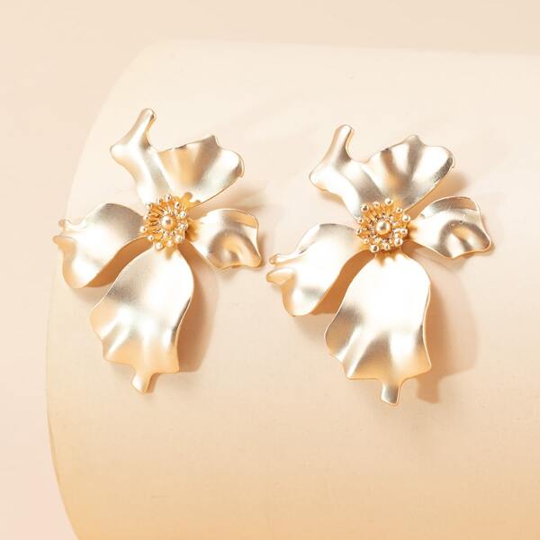 

Flower Stud Earrings, Gold