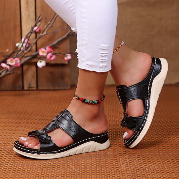 

Floral Appliques Cut Out Design Wedge Sandals, Black