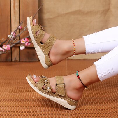 Floral Appliques Cut Out Design Wedge Sandals