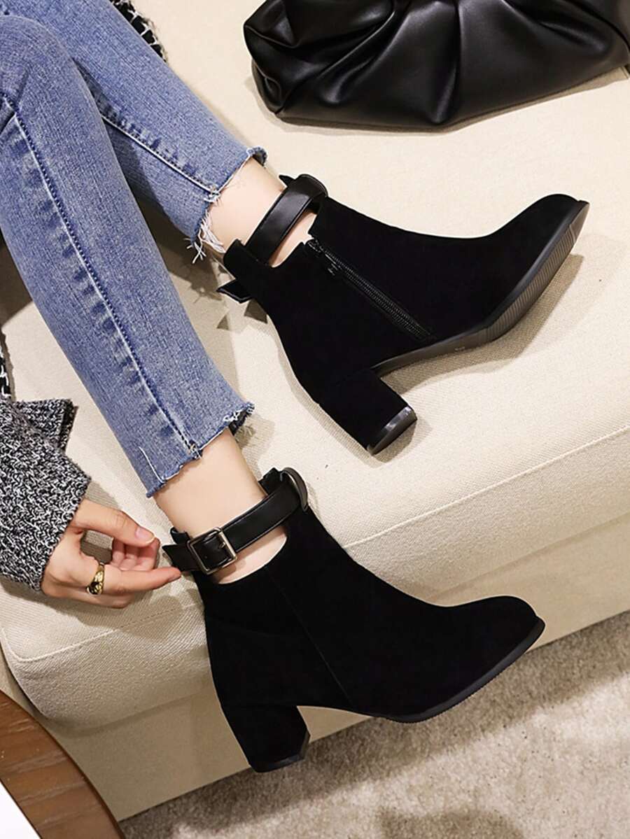 Botines con diseño de hebilla grueso - Negro - Ver 1