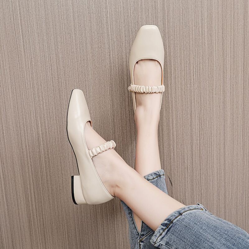 

Square Toe Flats, White