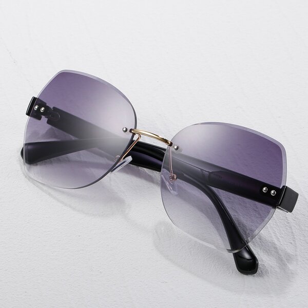 

Tinted Lens Sunglasses