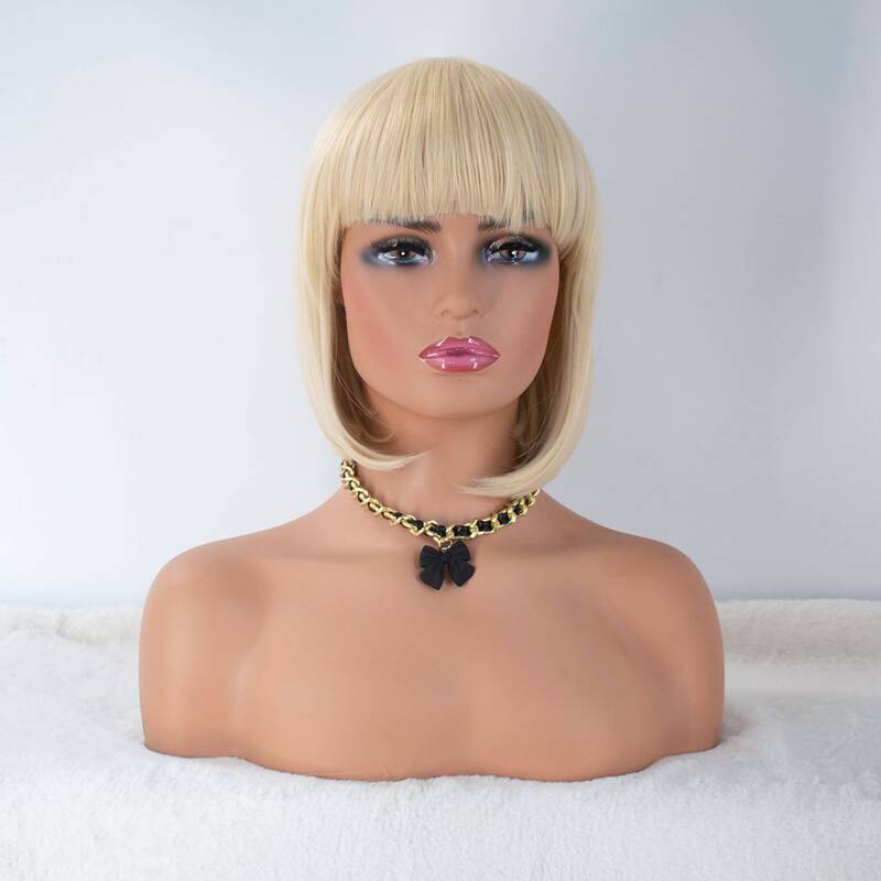 

Natural Short Straight Wig With Bangs, Beige