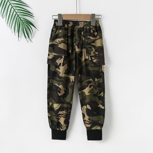 

Toddler Boys Camo Print Flap Detail Pants, Multicolor
