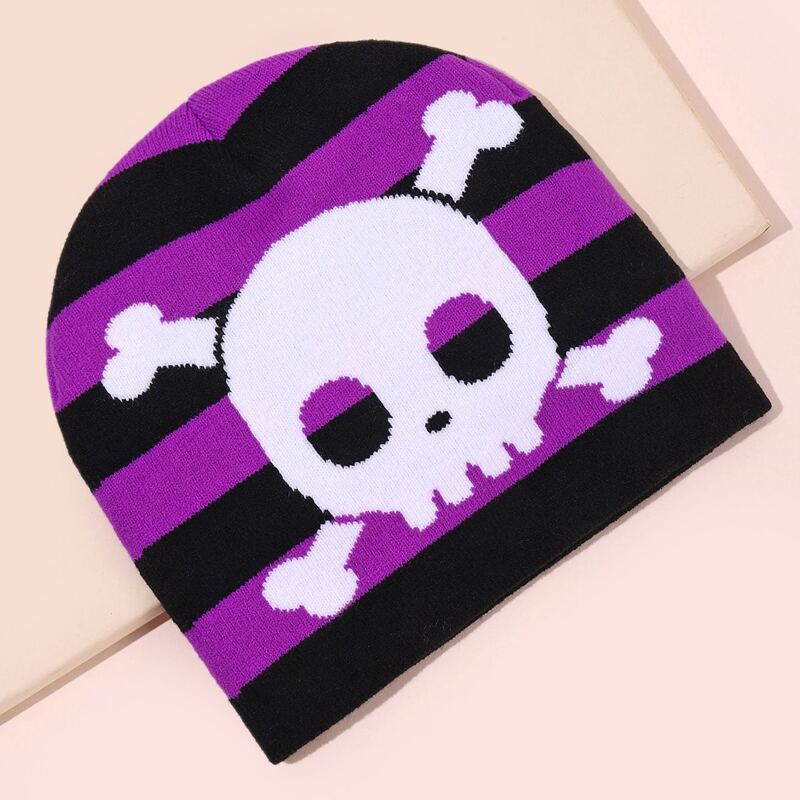 

Skull Print Knitted Hat, Multicolor
