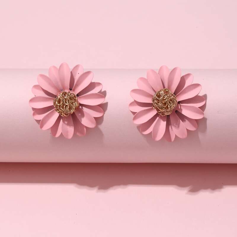 

Floral Decor Stud Earrings, Pink